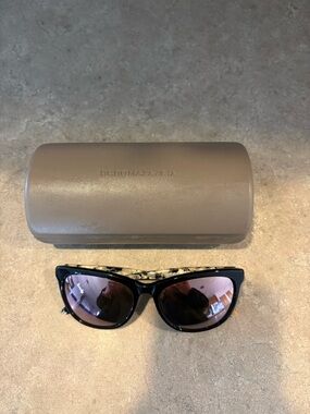 BCBGMaxAzria Black Tortoiseshell Cat-Eye Sunglasses